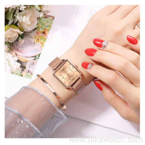 Hannah Martin HM-1082 Watches Women Japan Quartz Movement The New Design Green Dial Alloy Watchband Waterproof Temperament Gift